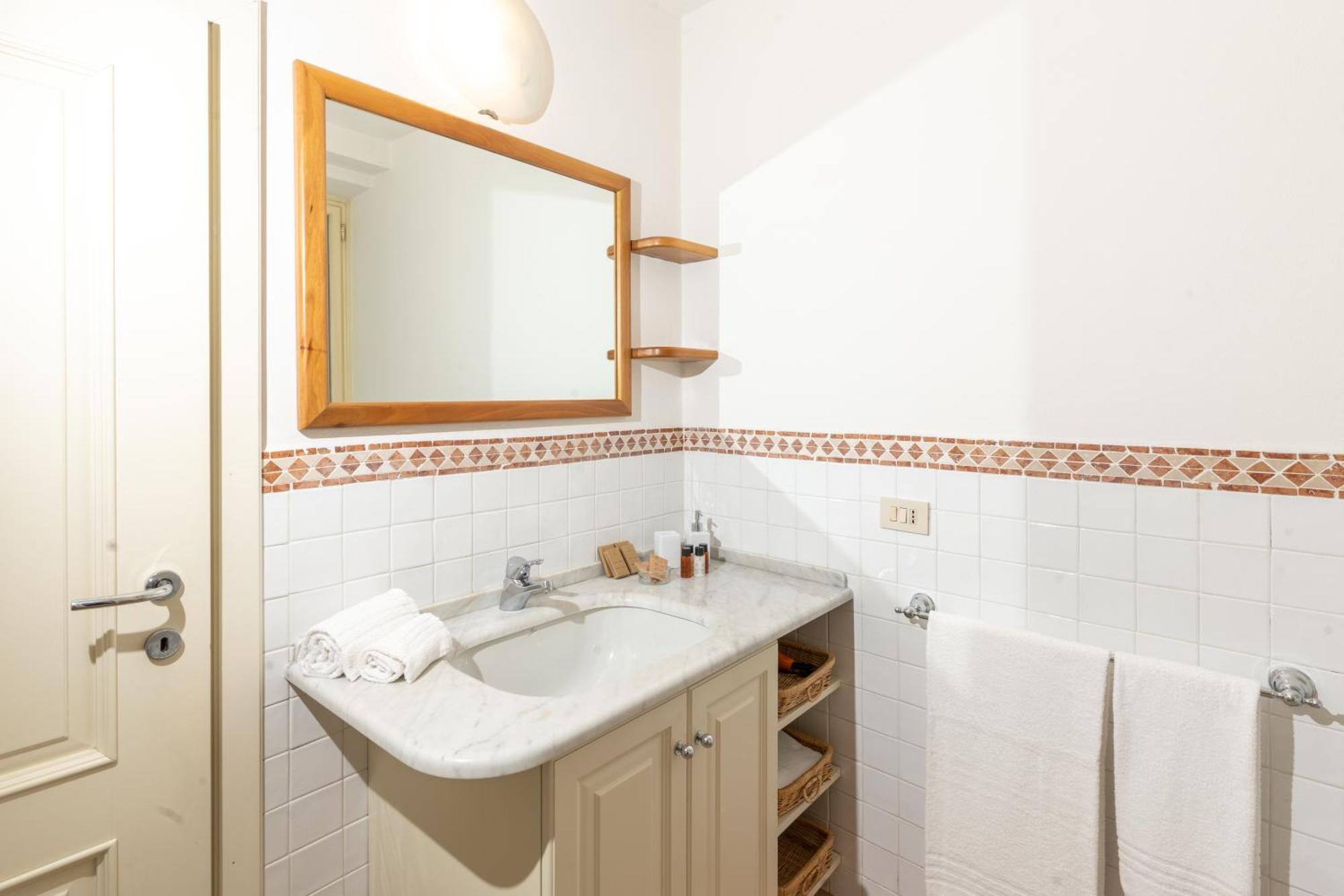 Apartment Il Gallo - Charming In Heart Lucca